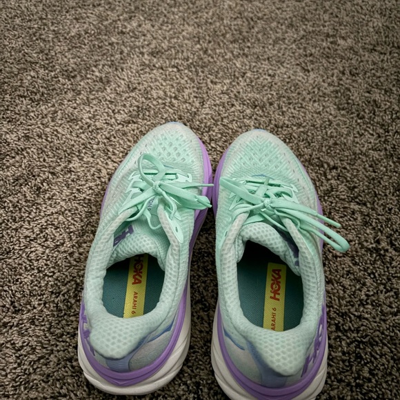 Hoka Arahi 6 Size 8 B - Picture 3 of 3